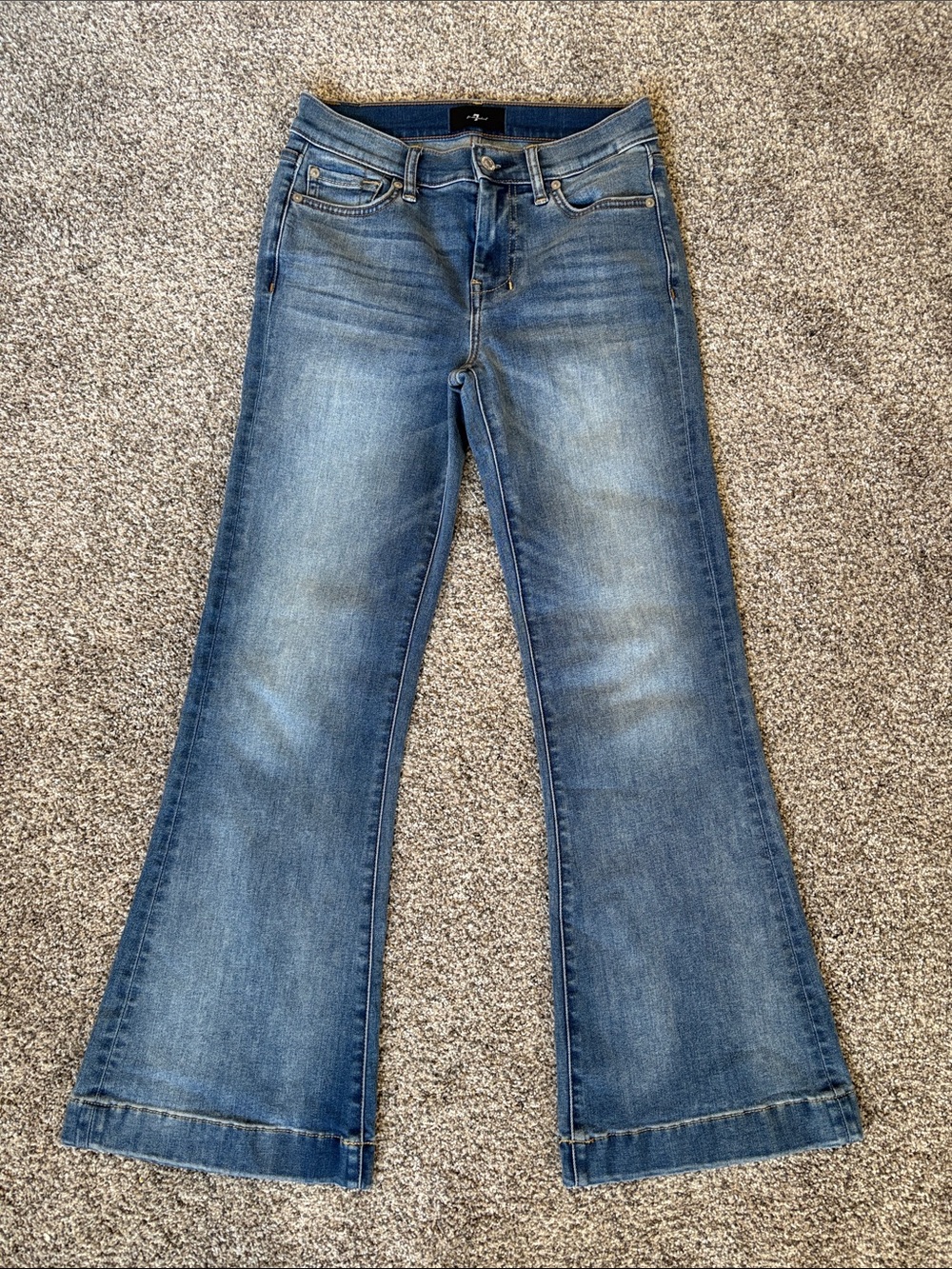 7 for All Mankind Women’s Dojo Mid Blue Flared Jeans Size 26